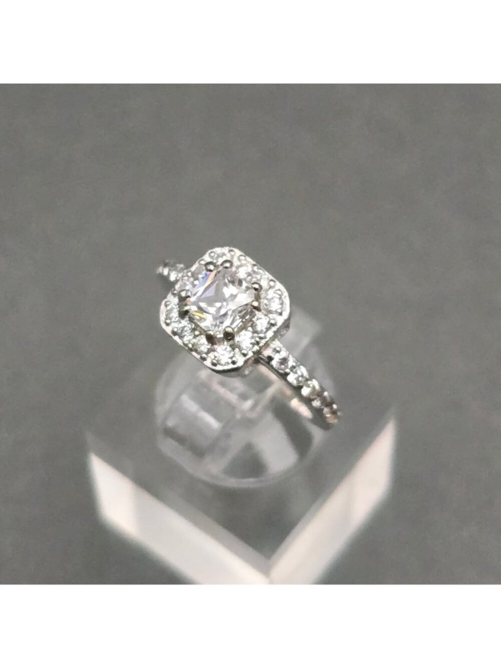 Vintage Sterling Silver Quartz Ring Size 3.5  Cushion Cut Halo Pinky Band - Picture 11 of 11